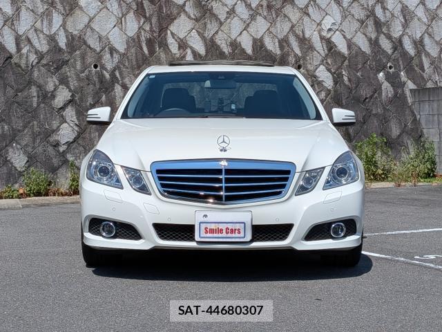 Mercedes Benz E-CLASS 2009-11 8647116-5