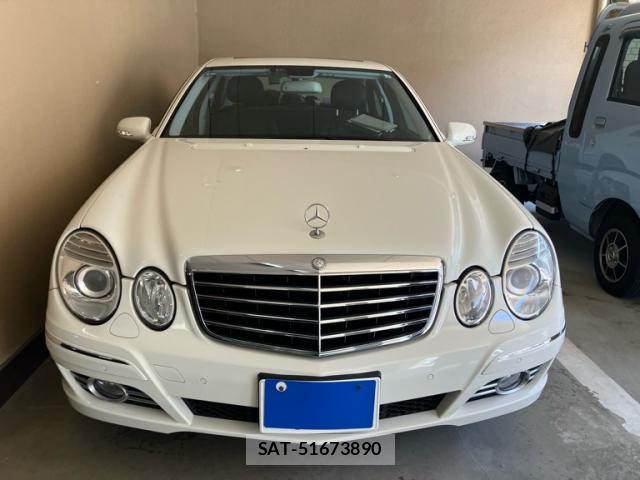 Mercedes Benz E-CLASS 2009-03 8647971-0
