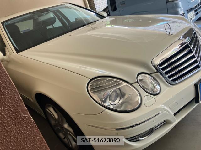 Mercedes Benz E-CLASS 2009-03 8647971-1