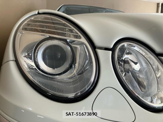 Mercedes Benz E-CLASS 2009-03 8647971-2