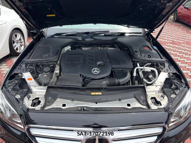 Mercedes Benz E-CLASS 2016-08 8648329-15