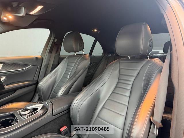 Mercedes Benz E-CLASS 2019-07 8652782-1