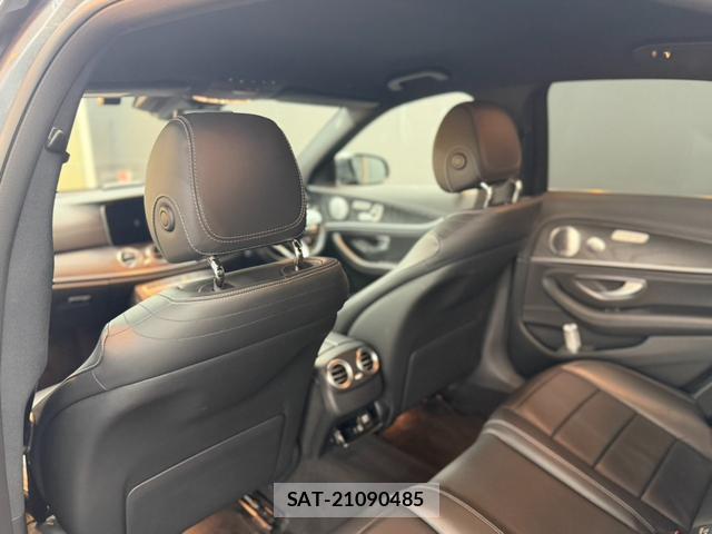 Mercedes Benz E-CLASS 2019-07 8652782-2