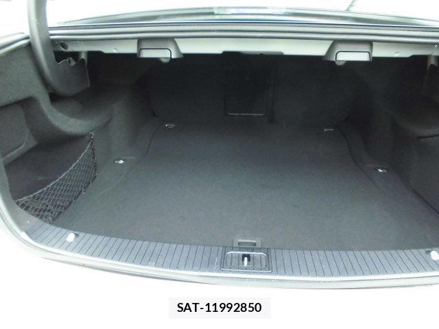 Mercedes Benz E-CLASS 2014-12 8653906-7