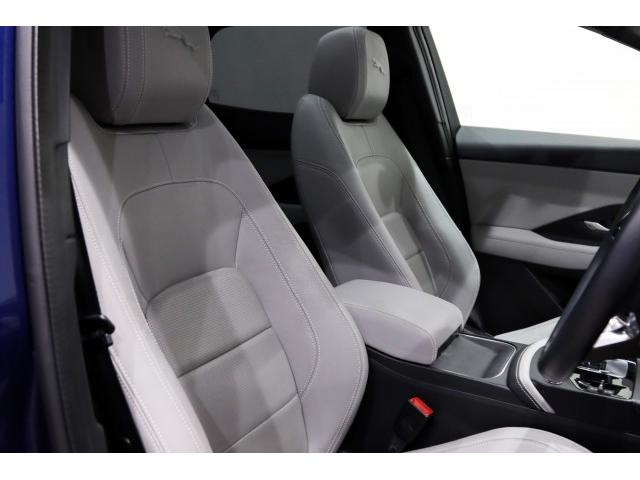 Jaguar E-PACE 2021-07 8647242-2