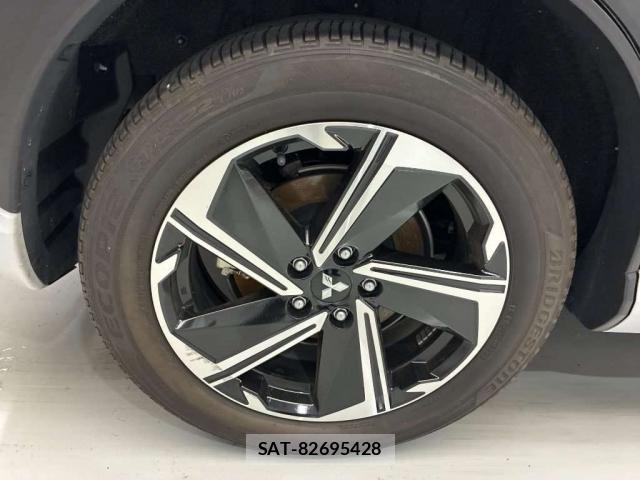 Mitsubishi ECLIPSE CROSS 2022-06 8649042-9