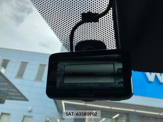Mitsubishi ECLIPSE CROSS 2019-04 8647777-12