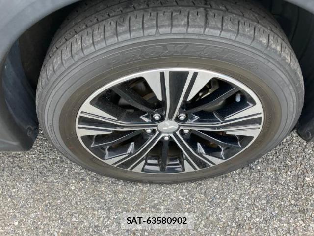 Mitsubishi ECLIPSE CROSS 2019-04 8647777-16