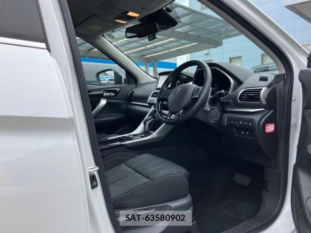 Mitsubishi ECLIPSE CROSS 2019-04 8647777-4