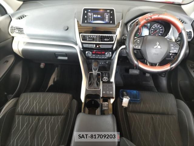 Mitsubishi ECLIPSE CROSS 2019-09 8650456-2