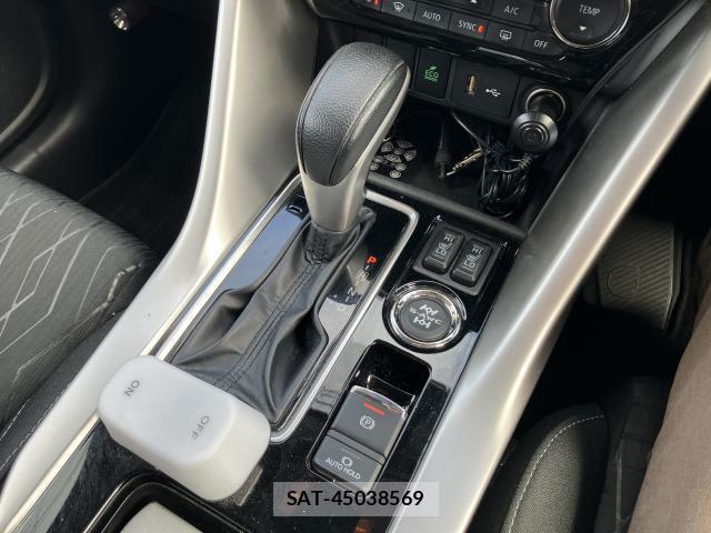 Mitsubishi ECLIPSE CROSS 2019-09 8652412-16