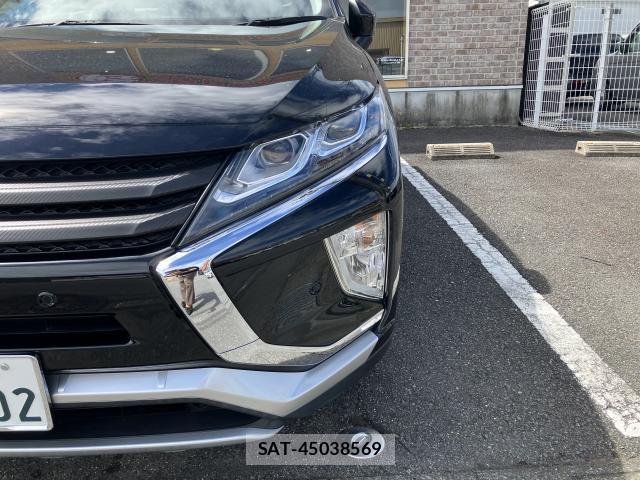 Mitsubishi ECLIPSE CROSS 2019-09 8652412-18