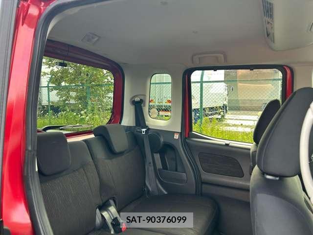 Mitsubishi EK SPACE 2015-08 8651759-13