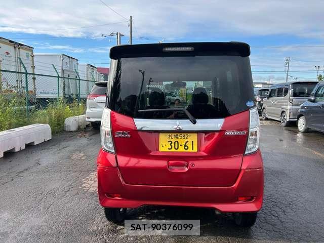 Mitsubishi EK SPACE 2015-08 8651759-7