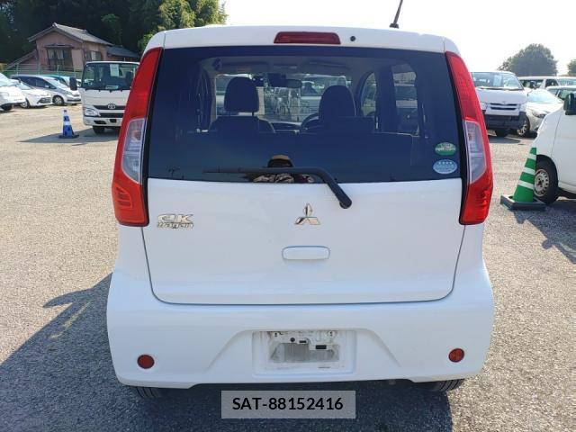 Mitsubishi EK WAGON 2017-08 8647544-3