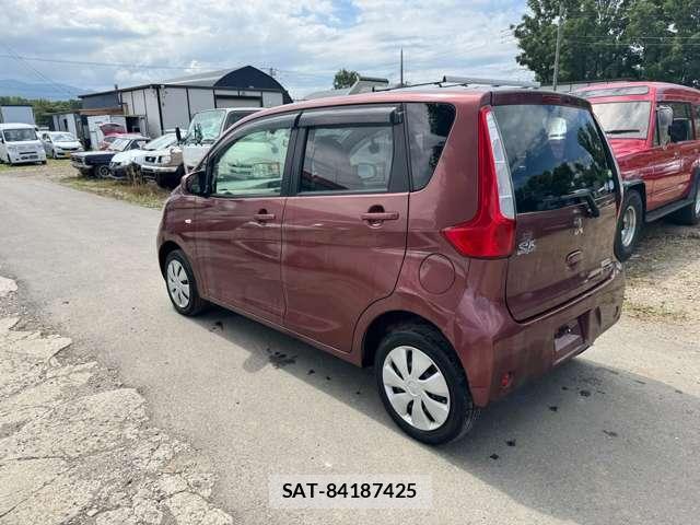 Mitsubishi EK WAGON 2013-09 8651769-7