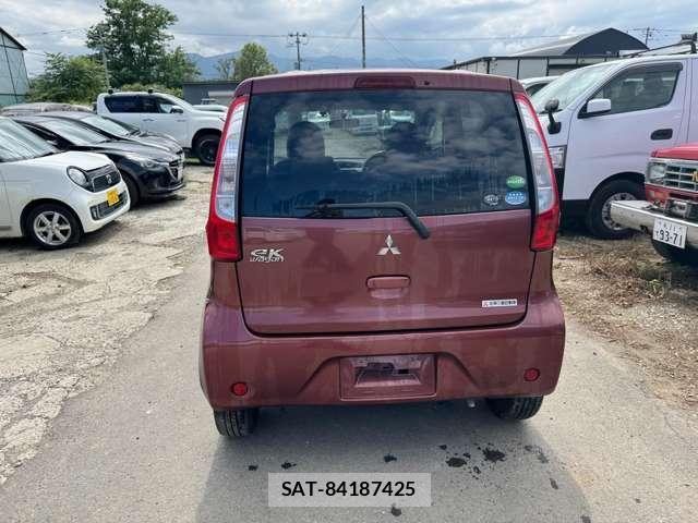 Mitsubishi EK WAGON 2013-09 8651769-8
