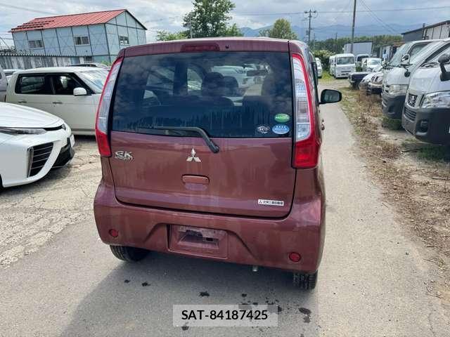 Mitsubishi EK WAGON 2013-09 8651769-9