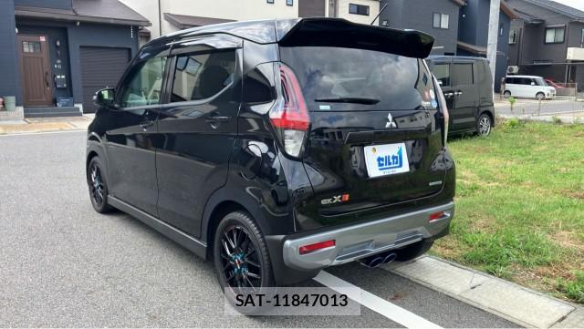 Mitsubishi EK X 2019-09 8651445-13