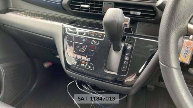 Mitsubishi EK X 2019-09 8651445-14