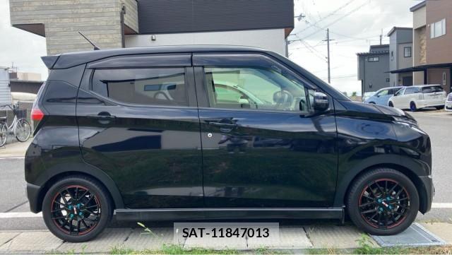 Mitsubishi EK X 2019-09 8651445-3