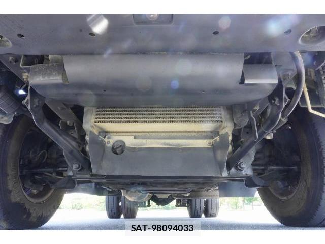Isuzu ELF TRUCK 2012-11 8648590-14