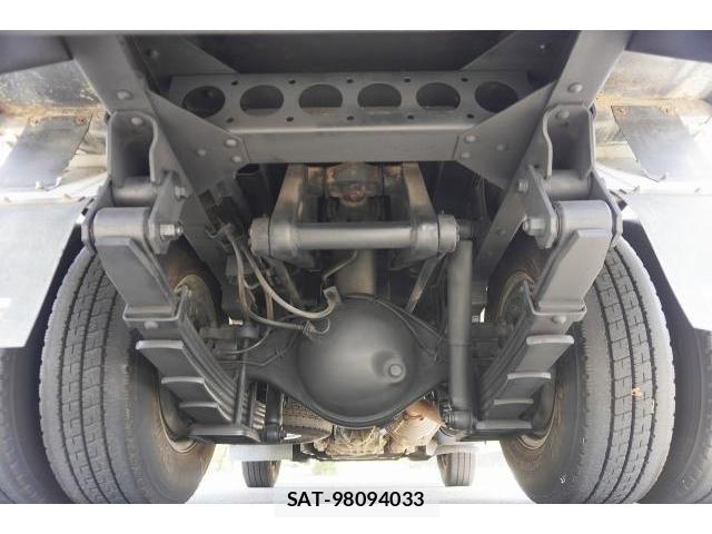 Isuzu ELF TRUCK 2012-11 8648590-4