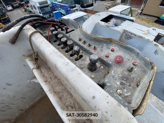 Isuzu ELF TRUCK 1999-07 8648691-12