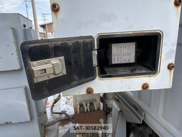 Isuzu ELF TRUCK 1999-07 8648691-14