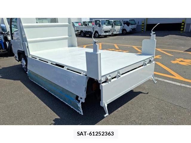 Isuzu ELF TRUCK 2011-10 8649409-5