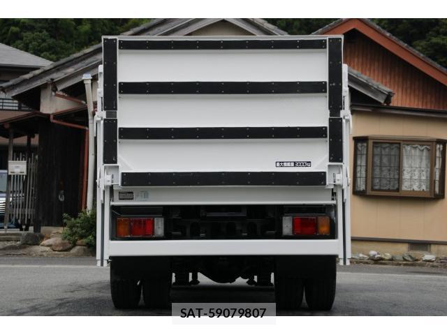 Isuzu ELF TRUCK 2016-05 8649756-7