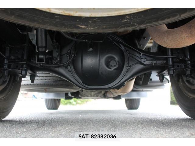 Isuzu ELF TRUCK 2010-01 8649757-16