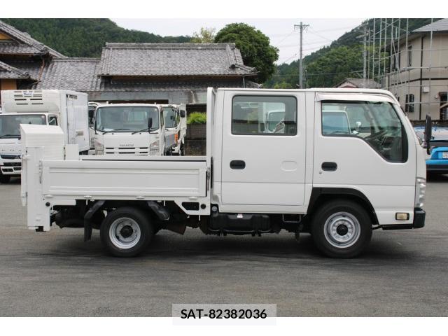 Isuzu ELF TRUCK 2010-01 8649757-4