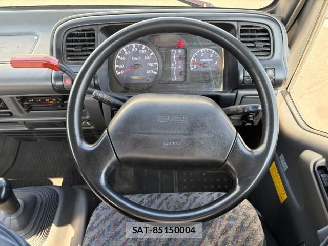 Isuzu ELF TRUCK 2004-03 8650968-17
