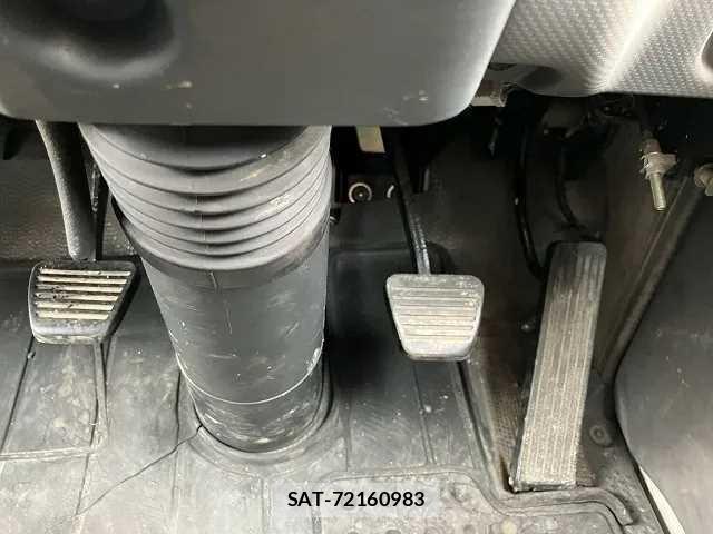Isuzu ELF TRUCK 2010 8651605-3