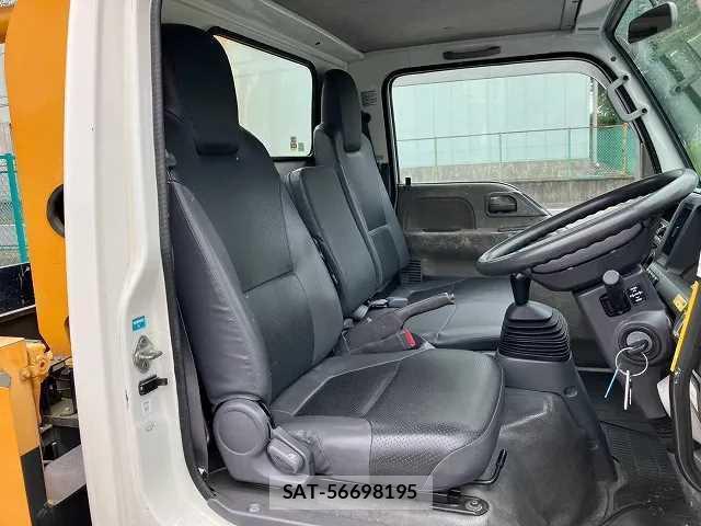 Isuzu ELF TRUCK 2010 8651606-4