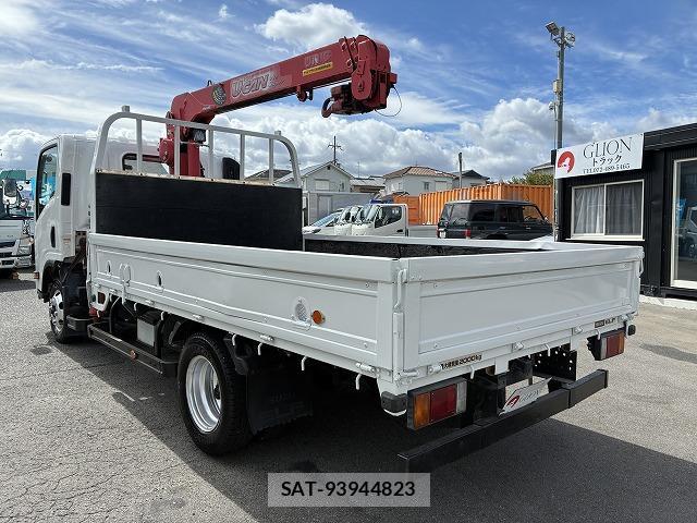 Isuzu ELF TRUCK 2011-08 8652866-5