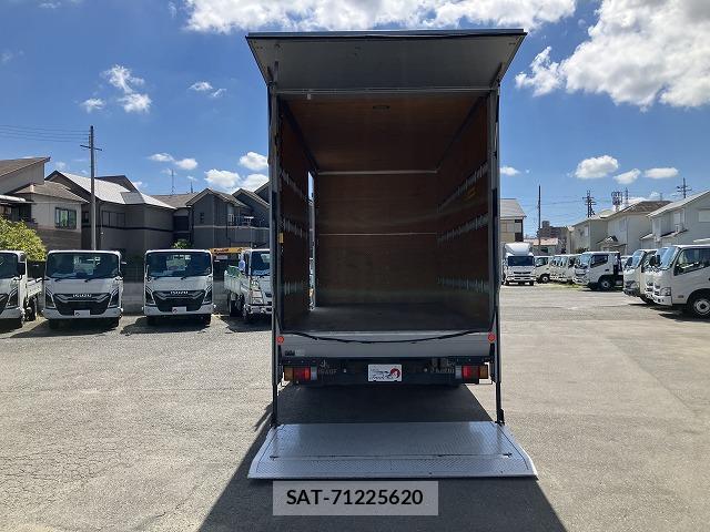 Isuzu ELF TRUCK 2023-07 8652869-8
