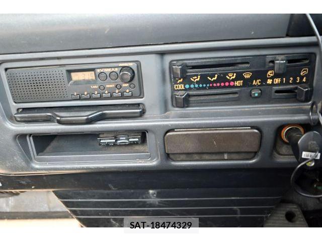 Isuzu ELF TRUCK 2006-04 8652892-16
