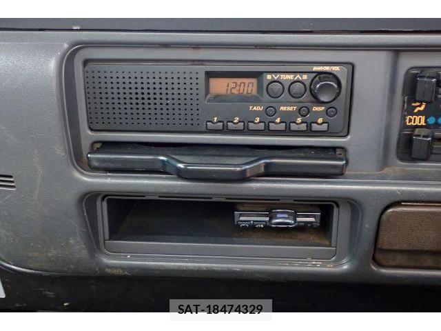 Isuzu ELF TRUCK 2006-04 8652892-17