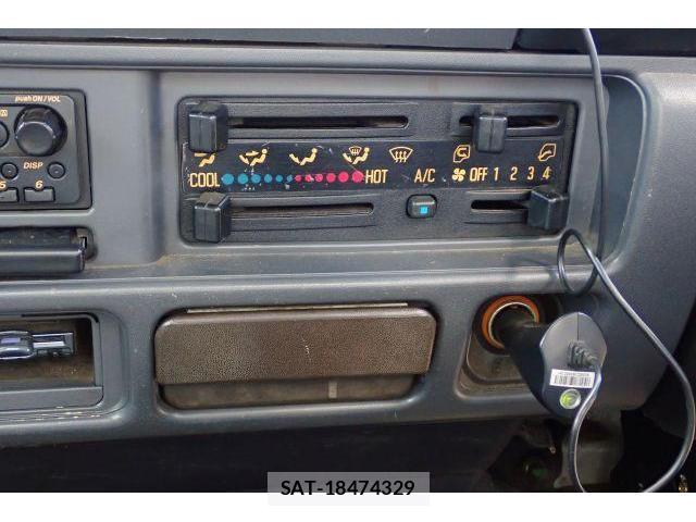 Isuzu ELF TRUCK 2006-04 8652892-18