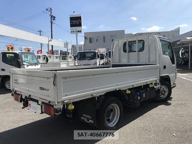Isuzu ELF TRUCK 2022-11 8652923-6