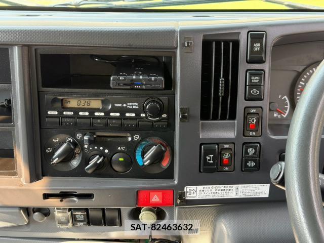Isuzu ELF TRUCK 2012-06 8653119-12