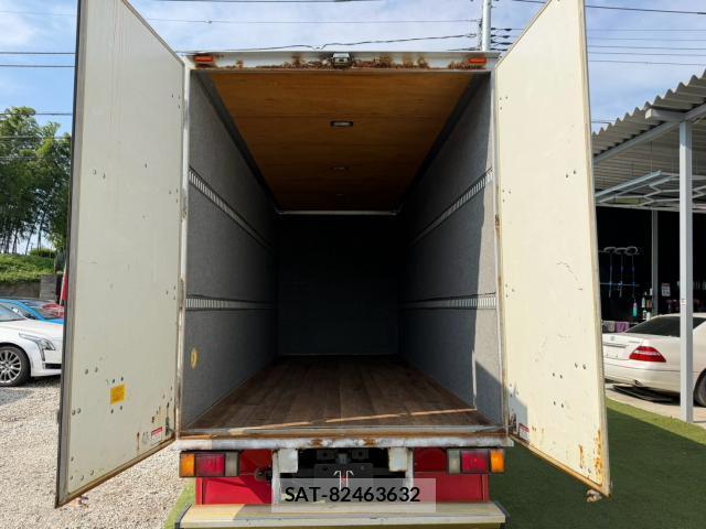 Isuzu ELF TRUCK 2012-06 8653119-13