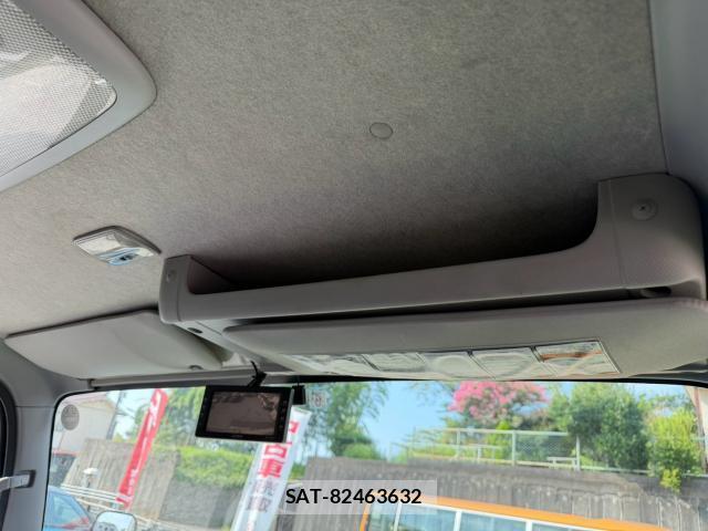 Isuzu ELF TRUCK 2012-06 8653119-8