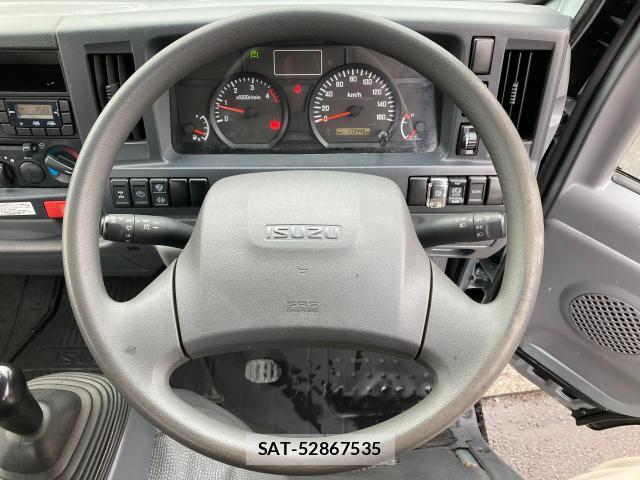 Isuzu ELF TRUCK 2015-11 8653134-2