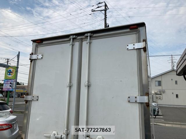 Isuzu ELF TRUCK 2014-05 8653136-18