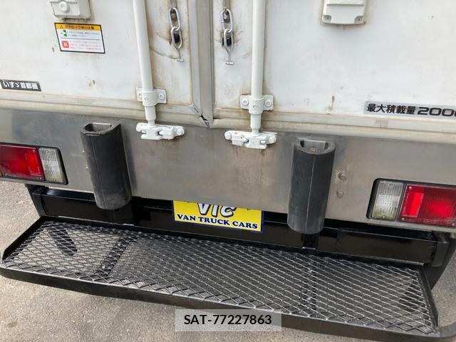 Isuzu ELF TRUCK 2014-05 8653136-3