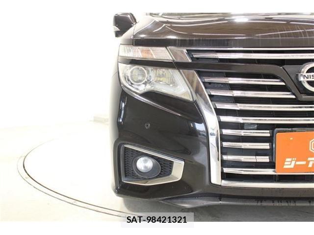 Nissan ELGRAND 2014-02 8646906-15