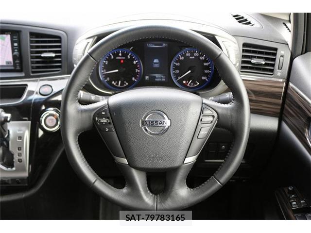 Nissan ELGRAND 2018-01 8647696-18